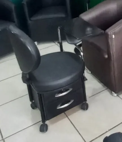 Ciranda de manicure preta