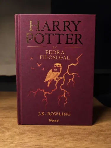Harry Potter e a Pedra Filosofal: 1