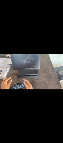 Tela Portátil ARZOPA - Fina, Leve e Muito Conservada