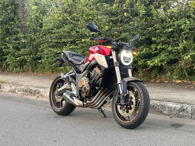 Honda cb650r 2022 18.000km
