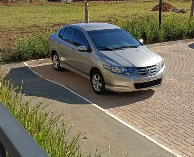 Honda City Sedan DX 1.5 Flex 16V Mec. 2011