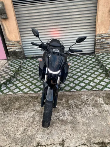 Vende-se essa FZ25