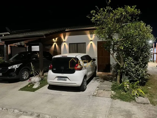 Casa com 2 dormitórios à venda, 96 m² por R$ 399.000,00 - Condomínio Residencial Girassol 