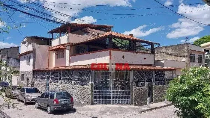 Casa com 4 dormitórios à venda, 240 m² por R$ 895.000,00 - Venda da Cruz - Niterói/RJ