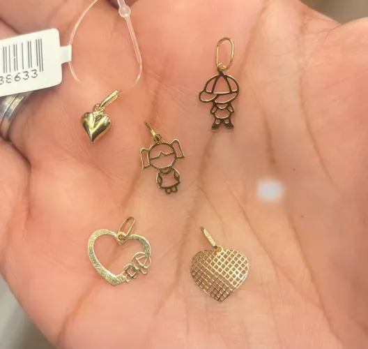 Pingente de ouro 18kl ? pequeno 250,00 cada um