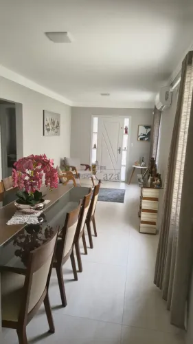 Oportunidade - Casa - Jardim Motorama - 3 Dormitórios - 181,85m².