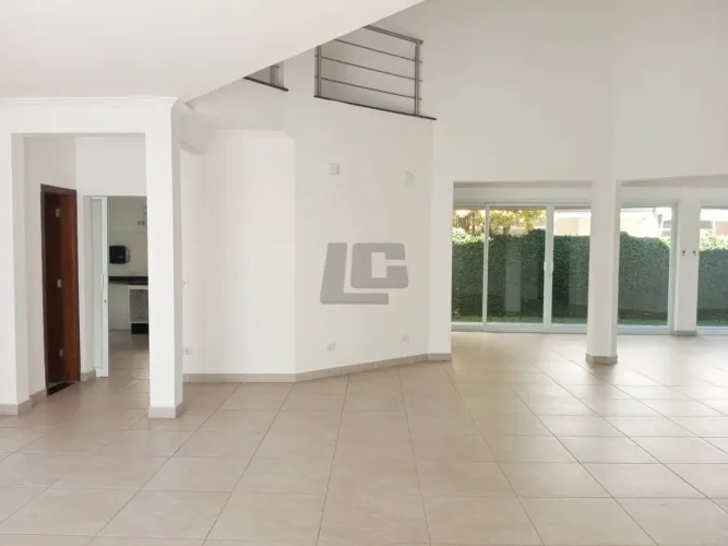Casa térrea para locação 3 suítes Pq das Quaresmeiras
