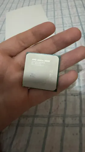 Processador AMD Athlon 200GE + Cooler Original AM4