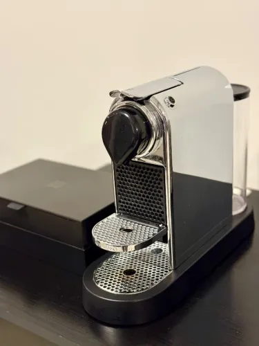 Máquina De Café Nespresso Citiz Cromada 110V
