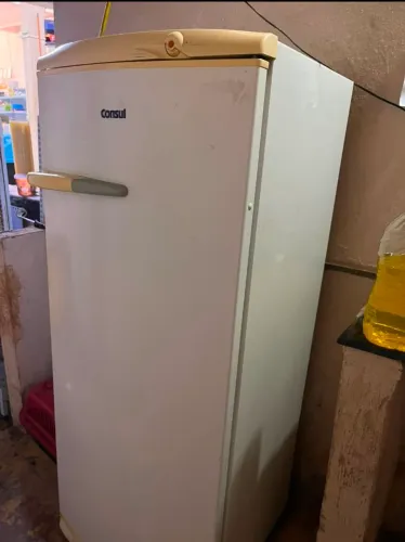 Vendo Geladeira
