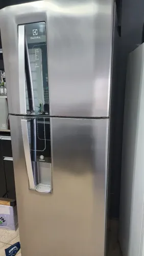 Geladeira electrolux tw42s com dispenser (não está gelando)