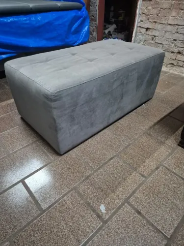 Puff grande cinza! Tamanho 108 x 59 x 45 cm 