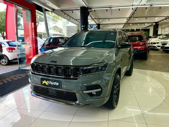Jeep Commander Black Hurricane 2.0 4X4 TB AUT 2025