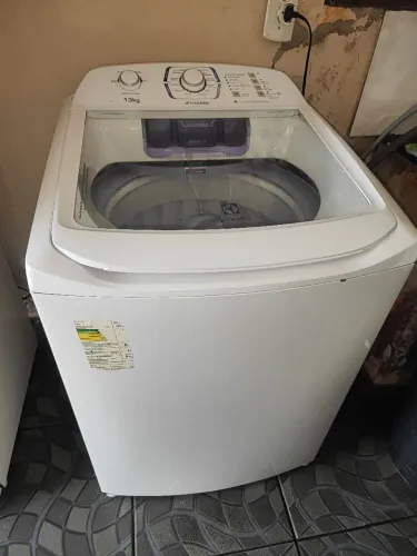 Lava Roupa Usada