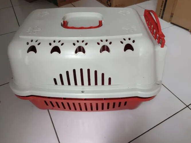Caixa para trasporte de Cães e Gatos