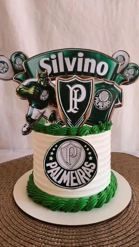 Bolo Personalizado em Palmas | Bolos de Aniversário | Adriana CAKES
