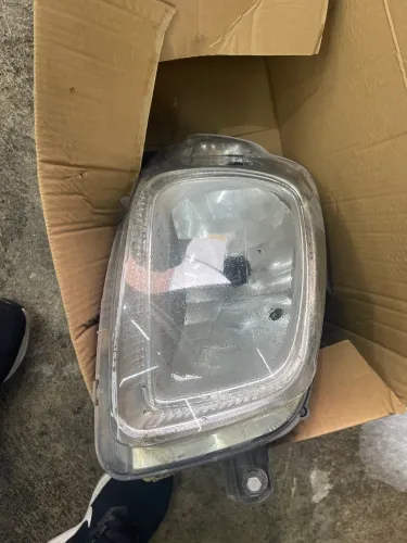Par de farol Fiorino 2024