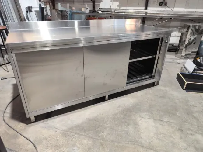 Balcão refrigerado inox 2850 mm com 5 portas