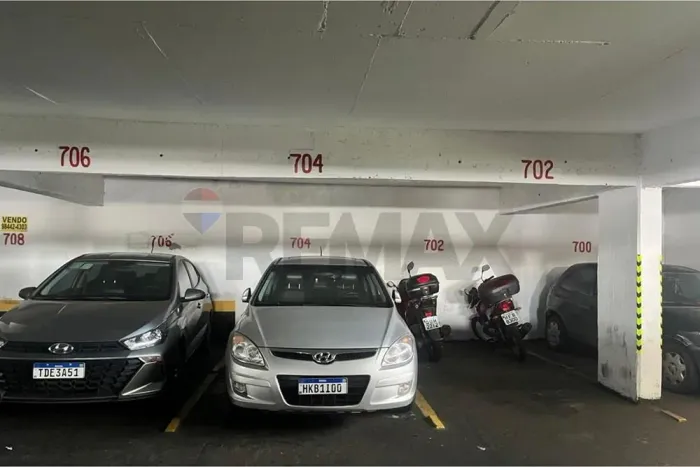 Vaga à venda no Santa Cruz Shopping  Centro JF | 22m² | Oportunidade!