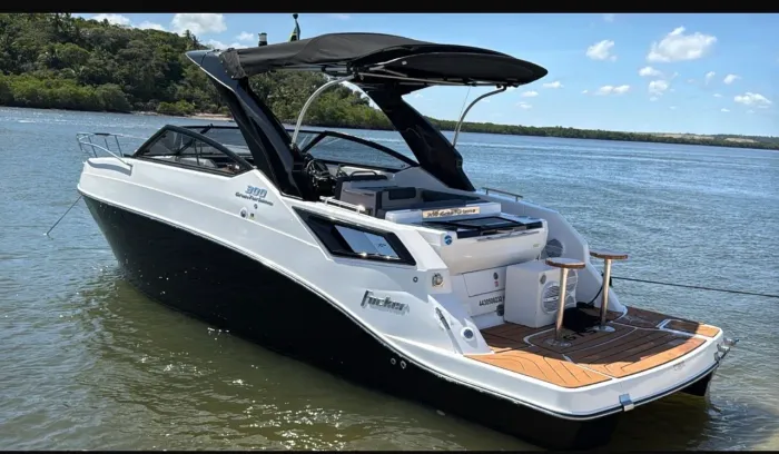 Lancha Focker 300C Ano 2024 