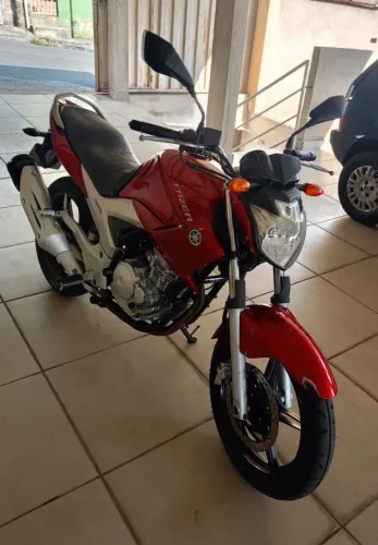 Fazer 250
