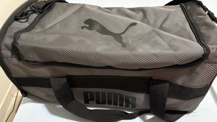 Mala/bolsa de mão Puma - Comprada nos EUA 