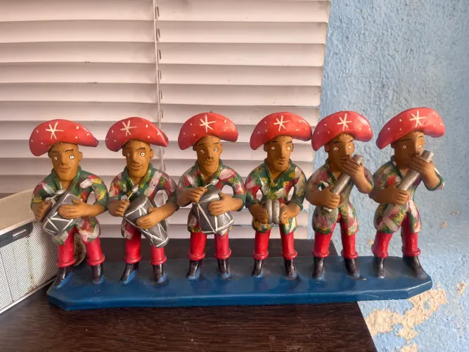 Cangaçeiros Decoração vintage usada em bom estado 