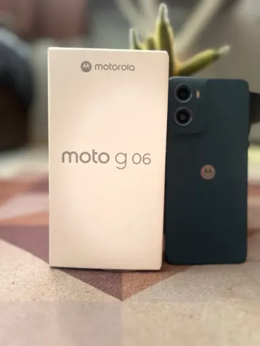 Vendo moto g06 novo