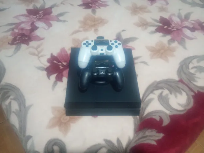 PlayStation 4