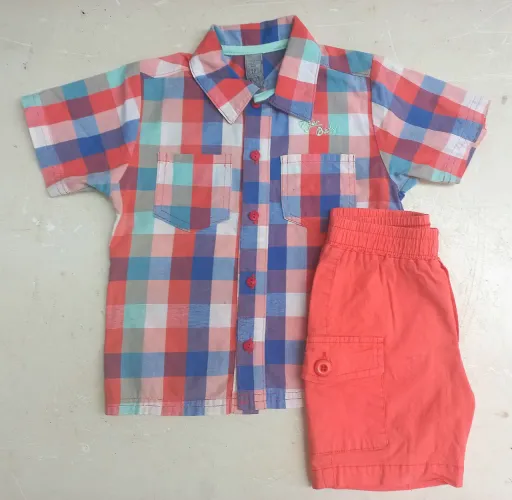 Conjunto com Camisa Tigor Baby Tamanho 2