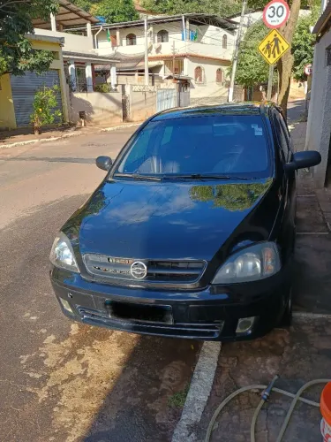 Chevrolet Corsa Sedan 1.0 MPFI 8V 71cv 4P 2003