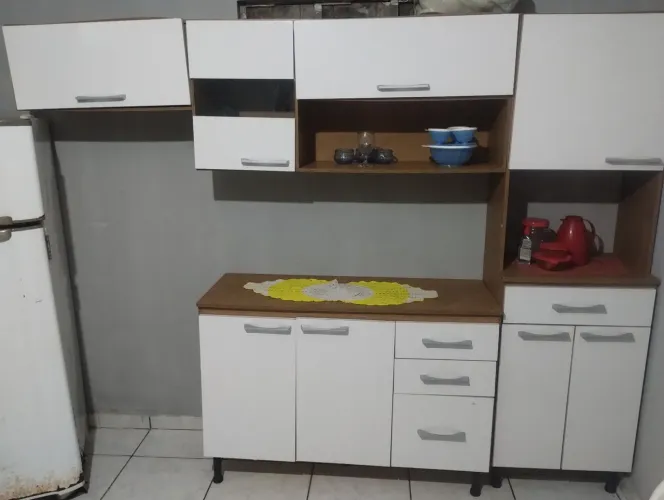 Armário de cozinha a venda