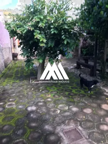 Vendo casa em Itaúna em excelente localização!