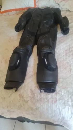 MACACÃO MOTOCICLISTA