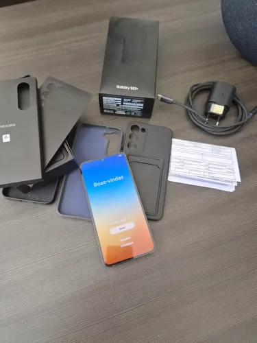Samsung Galaxy S23+ Plus