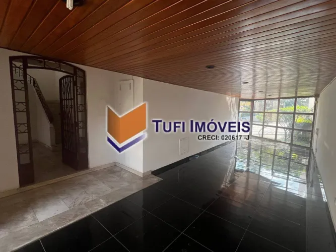 Casa Comercial em Jardim América