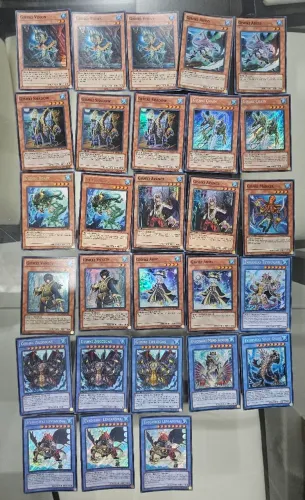 Deck Yu-Gi-Oh! principal Gishki + Suportes (Magias/Armadilhas)