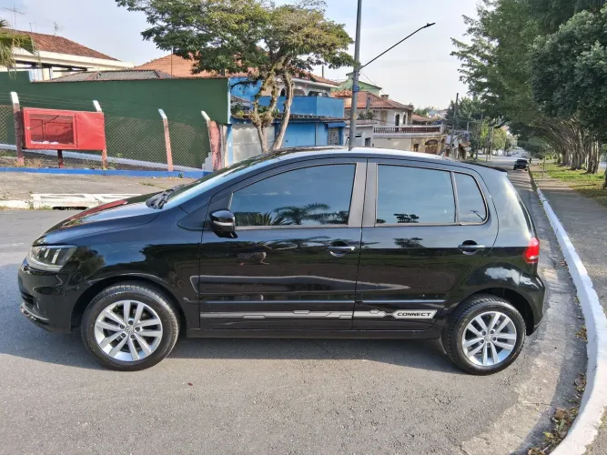 Volkswagen Fox Connect 1.6 Flex 8V 5P 2018