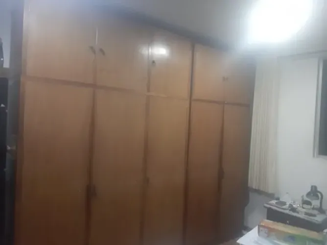 Guarda-roupas madeira maciça feito por marceneiro