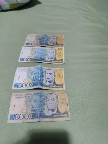 Dinheiro antigo 