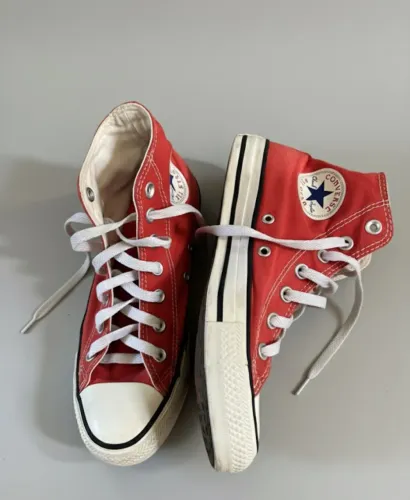 Converse Vermelho