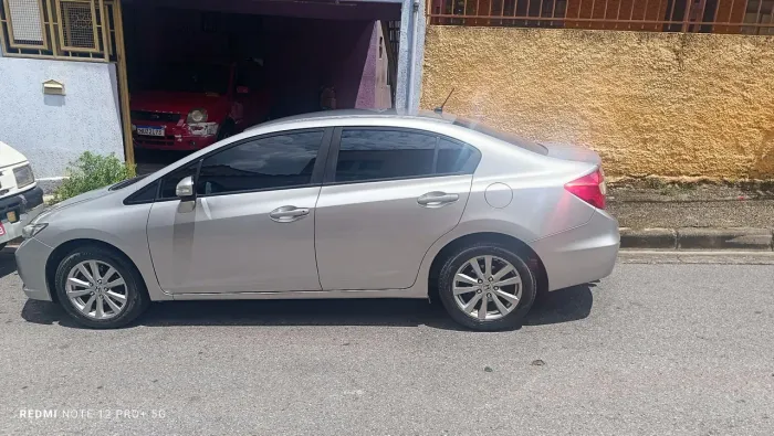 Honda Civic Sedan LXR 2.0 Flexone 16V Aut. 4P 2014