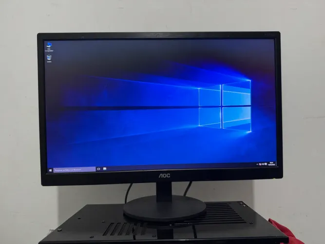 Monitor AOC 20p semi-novo