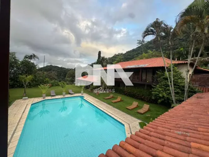Casa em Condomínio : / Residencial / Gávea