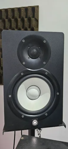 Monitor yamaha Hs7 (par) com suportes
