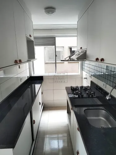 APARTAMENTO com 2 dormitórios para alugar com 55m² por R$ 1.950,00 no bairro Sítio Cercado