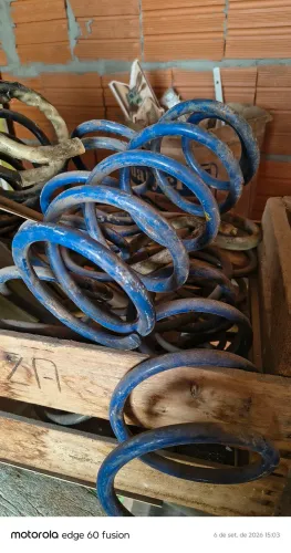 Molas escapamento carregador 