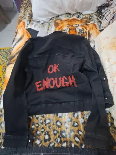 Jaqueta jeans preta personalizada