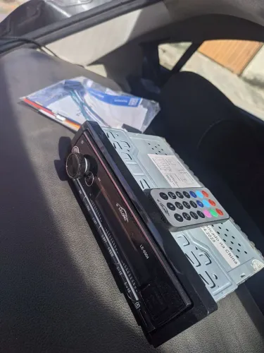 Rádio Automotivo Lelong LE-6304 Novo (Na Caixa - Testado!) + Controle