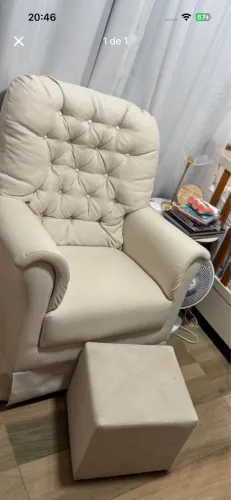 Poltrona de amamentação